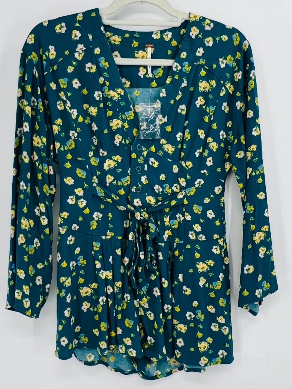 Free People Floral Button Tie-Front Romper 0 V-Neck Pockets Tropical Travel Boho